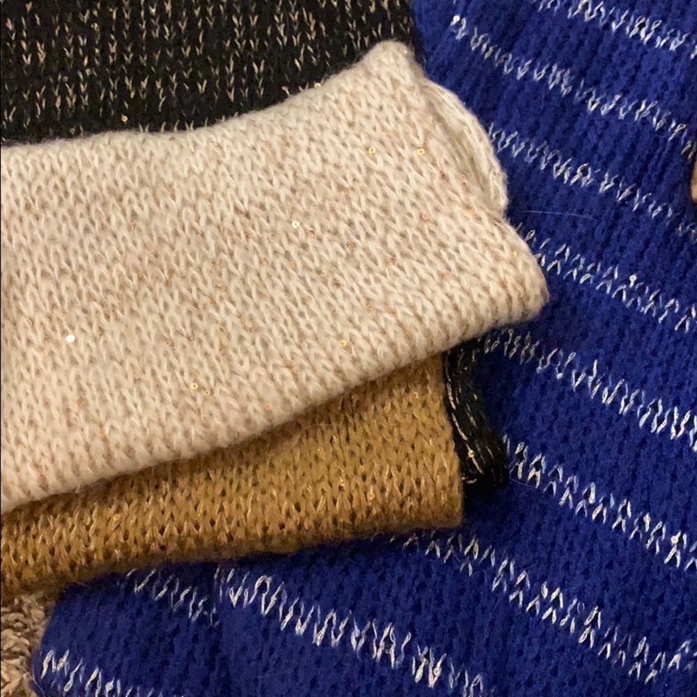 Sparkle Infinity Scarfs - Picture 2 of 6
